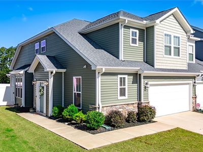 123 Pine Hollow Pl, Easley, SC, 29642