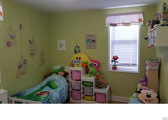 5th image of 2 Sadore Ln APT 6E