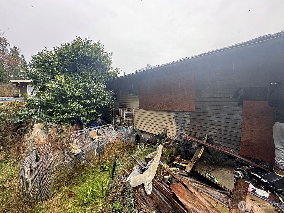 2nd image of 21246 15th Avenue S