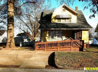 914 15th St, Auburn, NE 68305