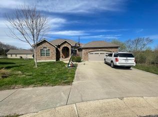 1203 Aster Ct, Saint James, MO 65559