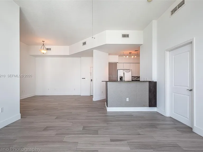 7900 Harbor Island Dr #Penthouse 23 — Photo 13