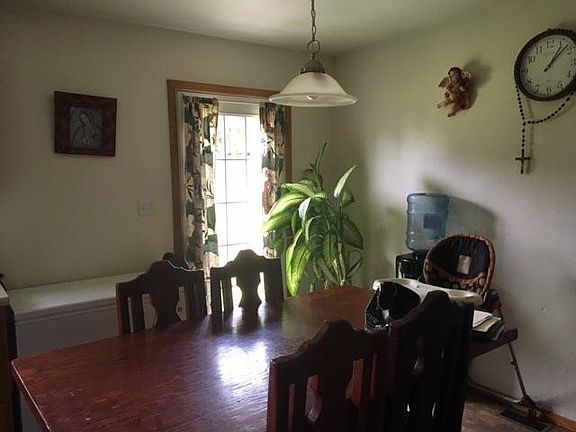 5th image of 2194 Zinnia Ln