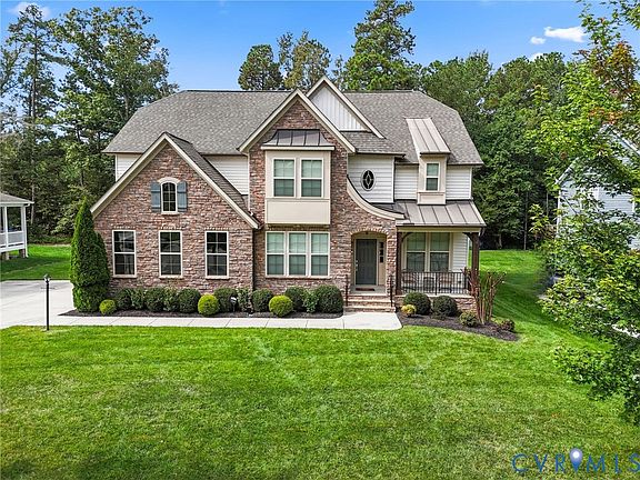 4th image of 8918 Glen Royal Dr
