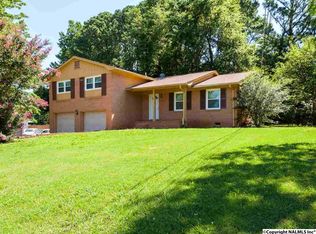 2610 Rita Ln NW, Huntsville, AL 35810