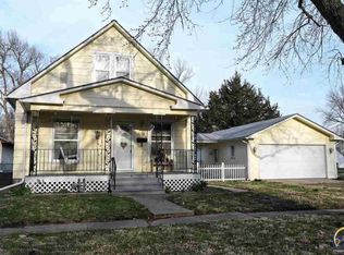 1018 NE Arter Ave, Topeka, KS 66616