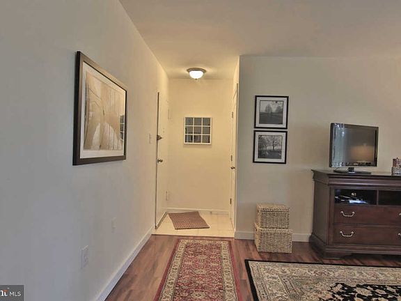 4th image of 609 Oakland Hills Ct APT 302