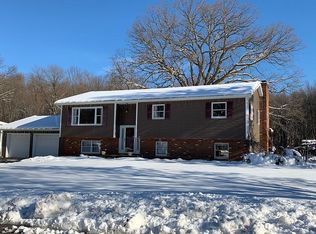 307 Quartermile Rd, Greenville, PA 16125