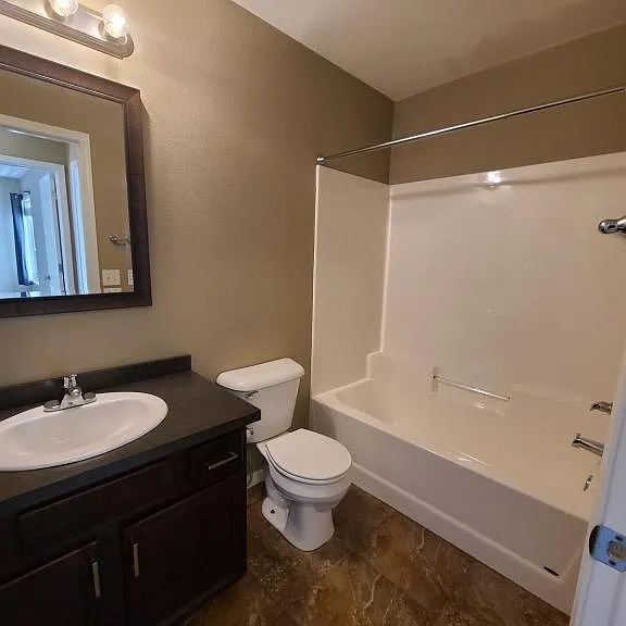 2613 Douglas Pl SE — Photo 11