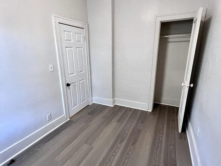 2236 Ontario St #4 — Photo 3
