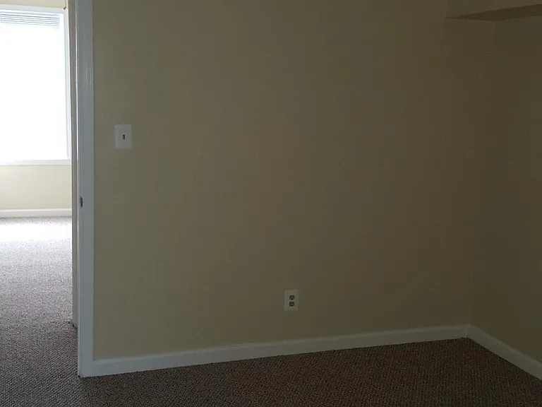 1440 Andre St #1 — Photo 17