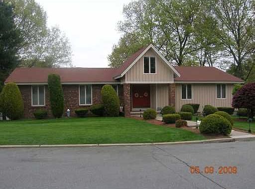 1st image of 49 Countryside Dr