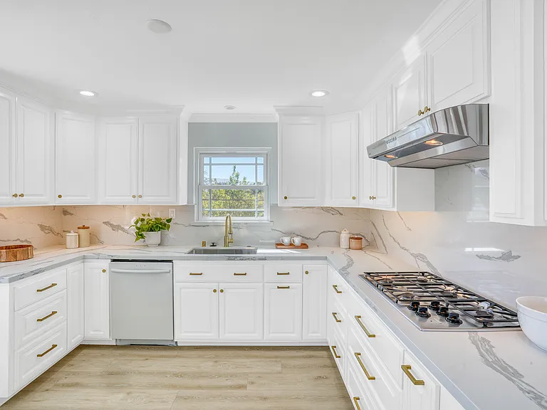 3364 Merrimac Dr — Photo 3