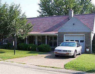 1st image of 237 John St