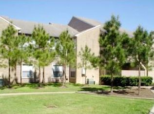 5025 Fm 2351 Rd APT 124, Friendswood, TX 77546