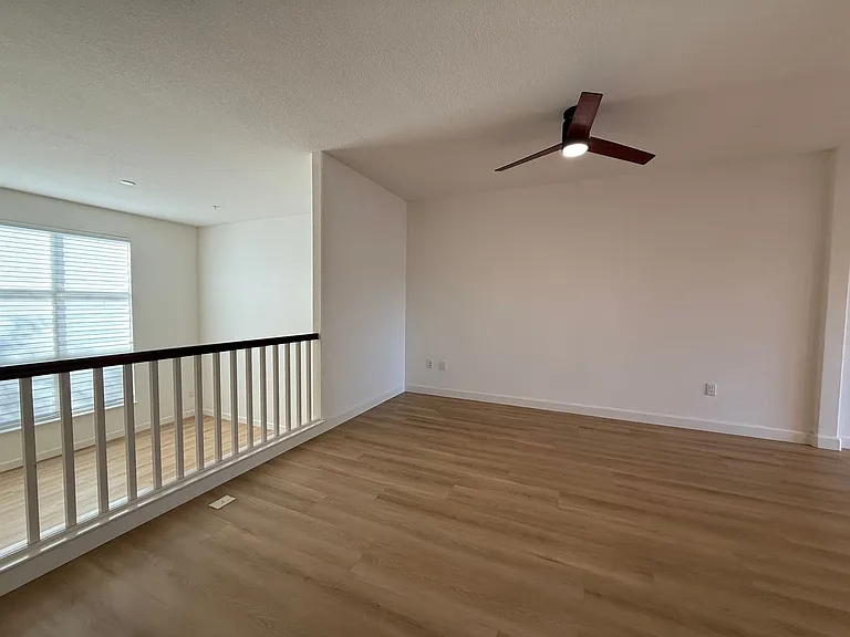 45 Esfahan Dr — Photo 11