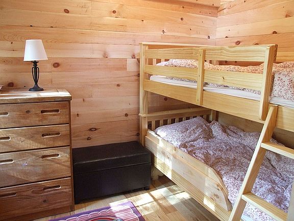 Bunk bedroom