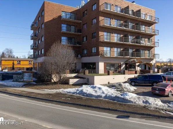 3105 Lakeshore Dr #304B, Anchorage, AK 99517