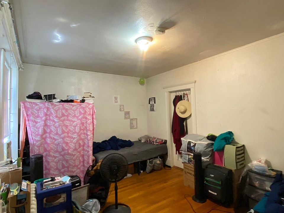 2nd image of 1167 Boylston St #37D