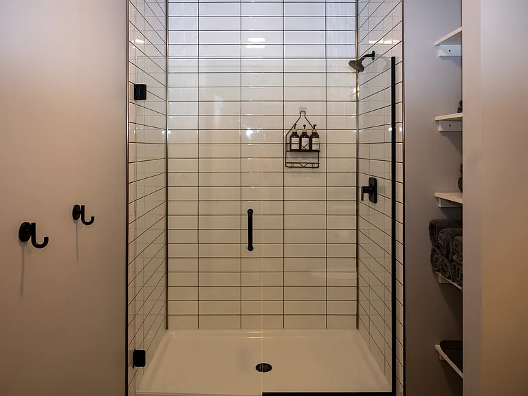 Residence at Discovery Square - 511 3rd Avenue Southwest — Photo 57