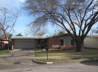 7607 Meadowview Ln, Austin, TX 78752