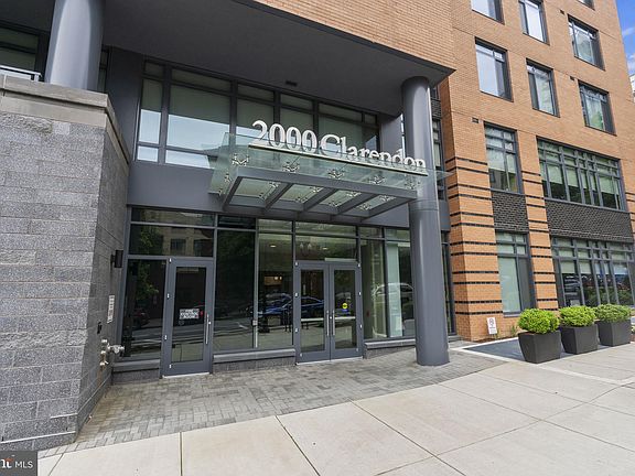 4th image of 2000 Clarendon Blvd Unit 101