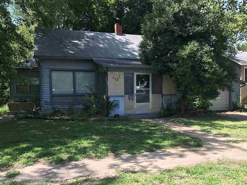 1st image of 117 N 4th St