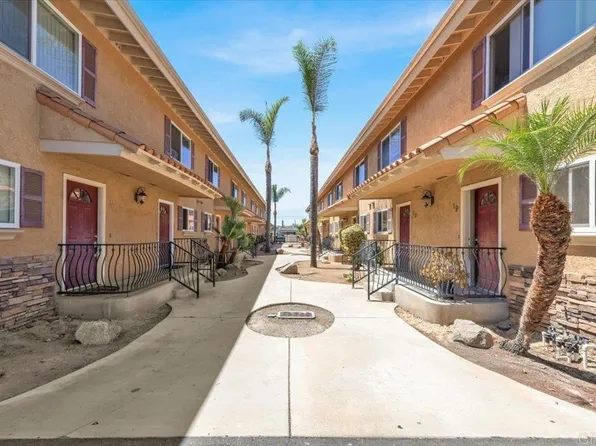 792 N Mollison Ave Unit 22, El Cajon, CA 92021