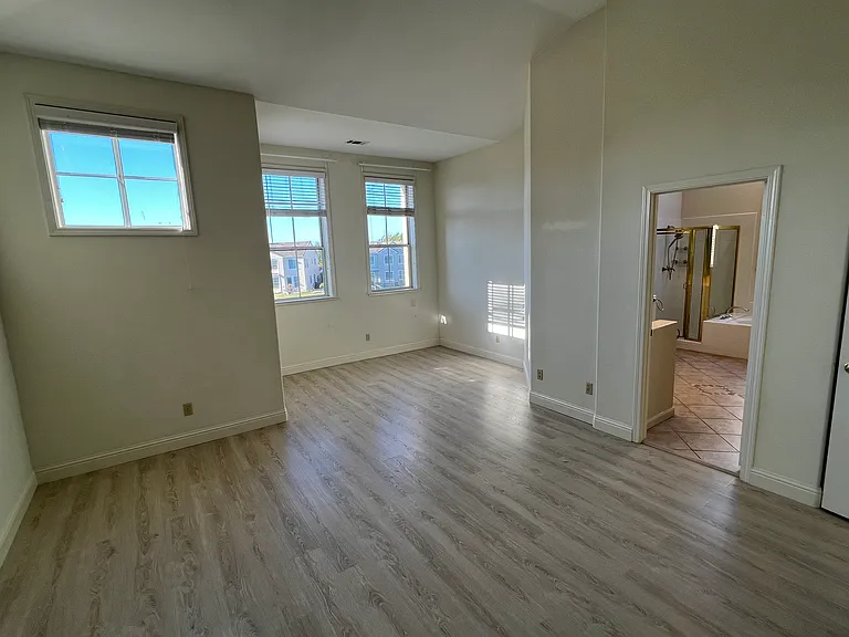 Large Master Bedroom Suite with sitting area