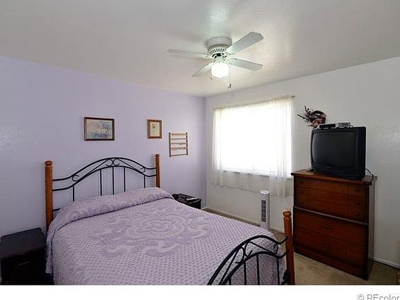 Master Bedroom (Room now painted in neutral colors)