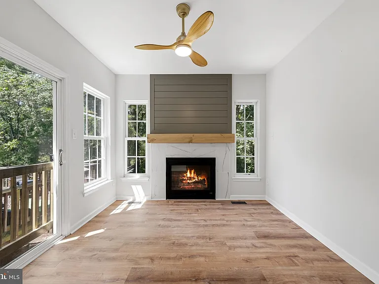 8972 Benchmark Ln — Photo 6