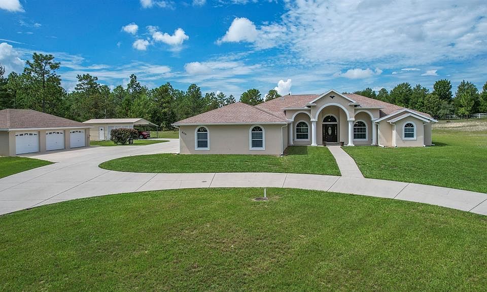 1st image of 4115 N Hatchet Cir