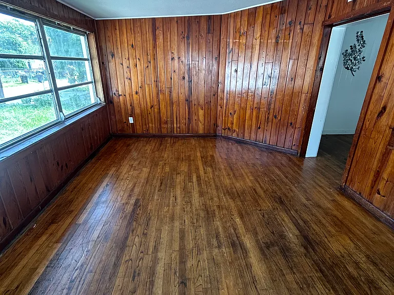 3330 NW Avenue J — Photo 21
