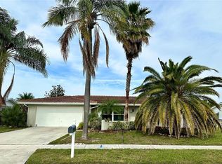 2737 Post Rd, Sarasota, FL 34231