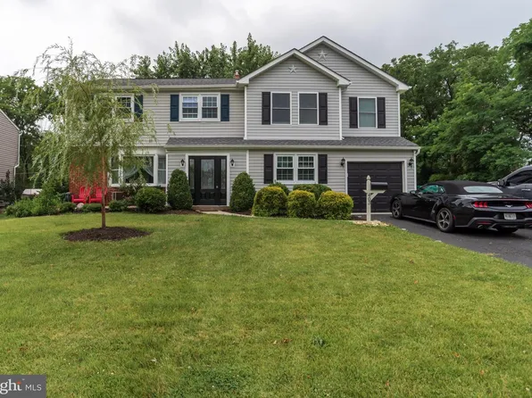 403 Alden Ave, Morrisville, PA 19067