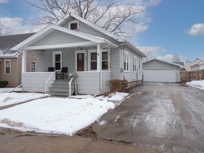 805 7th St, Menasha, WI, 54952