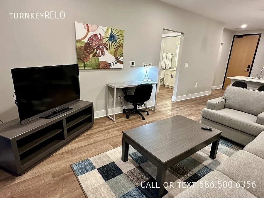 Furnished, Short Term, Corporate Apartment at Forum Flats in Troy — Photo 2