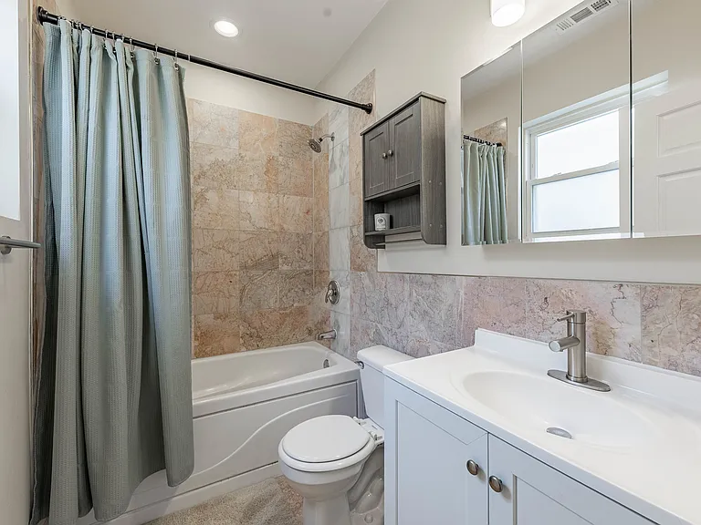 5933 W Huron St #3N — Photo 14