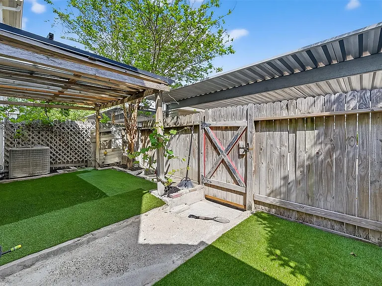11735 Alief Clodine Rd #50 — Photo 38