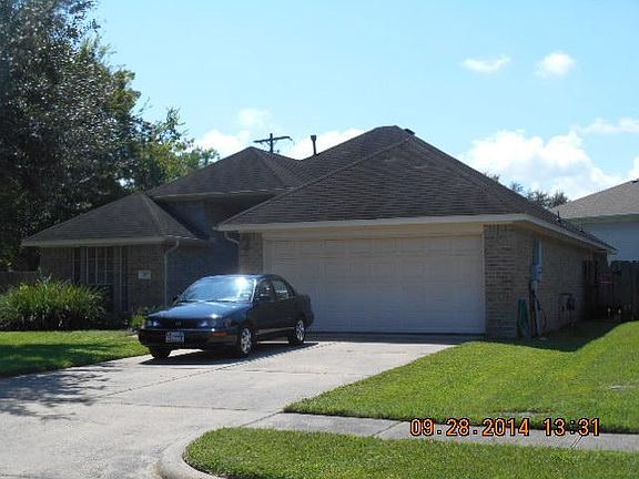 2nd image of 215 Briarwood Ct