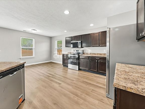 3rd image of 7356 Caldwell Ln