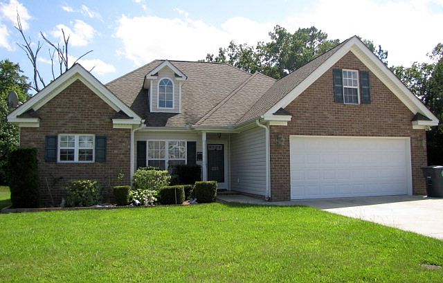 1st image of 225 Sedgefield Dr