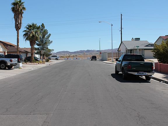 3rd image of 555 Dutchman Ave