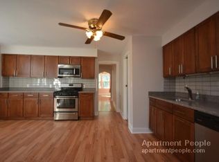 3925 N Richmond St #2, Chicago, IL 60618