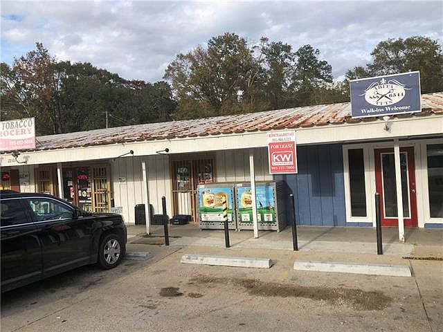 1st image of 22107 Highway 36