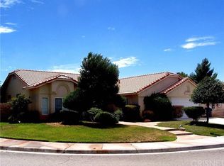 38905 Emerson Dr, Palmdale, CA 93551