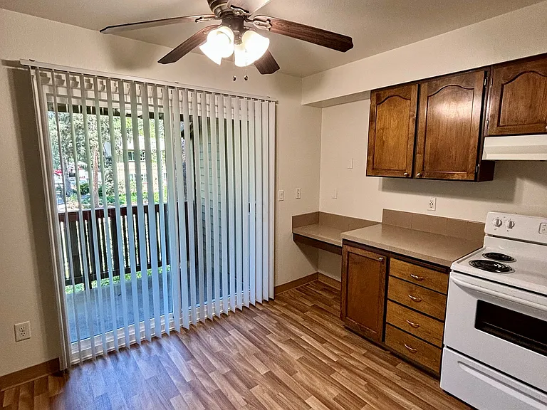 Gardenbrook Apartments — Photo 76