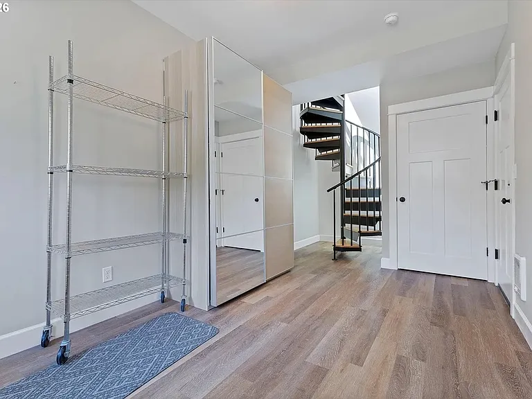 7611 SW Fulton Park Pl — Photo 7