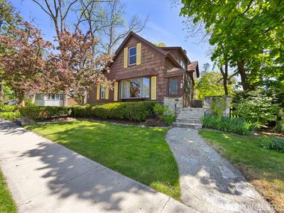 605 N President St, Wheaton, IL, 60187