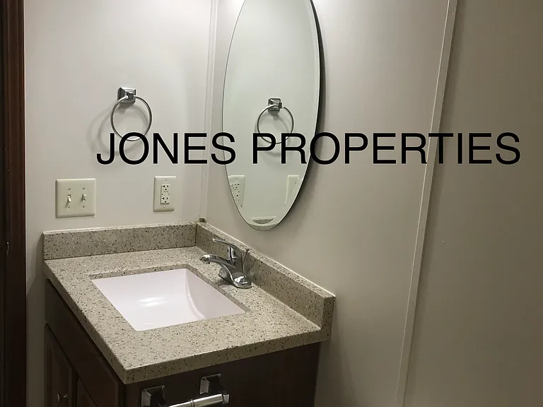 2805 Hollis House Ln #6 — Photo 5